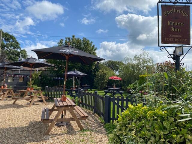 The Thelbridge Cross Inn เครดิตัน ภายนอก รูปภาพ
