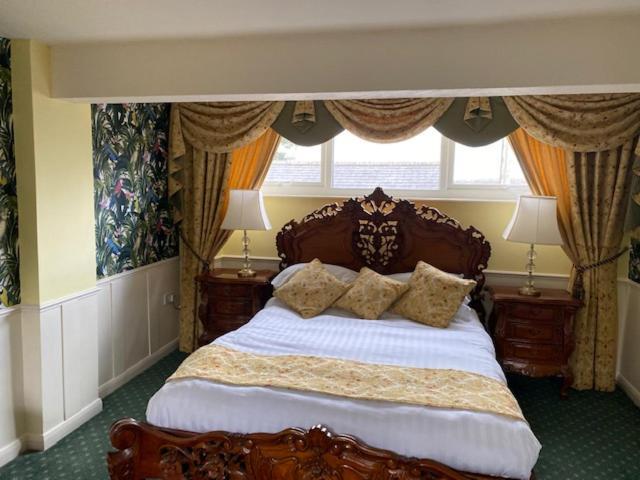 The Thelbridge Cross Inn เครดิตัน ภายนอก รูปภาพ