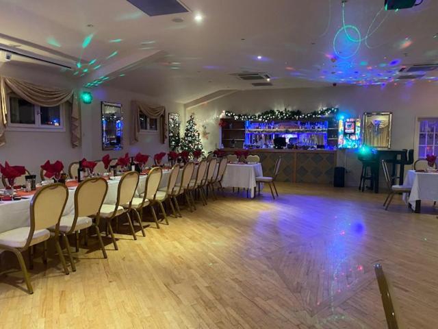 The Thelbridge Cross Inn เครดิตัน ภายนอก รูปภาพ
